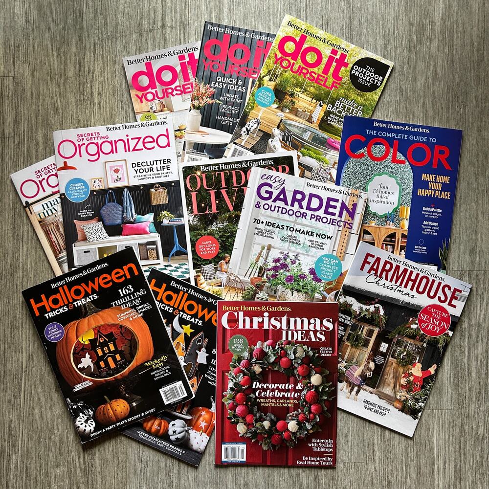Better Homes & Gardens Lot of 12 Home DIY Outdoors Halloween Christmas Magazines